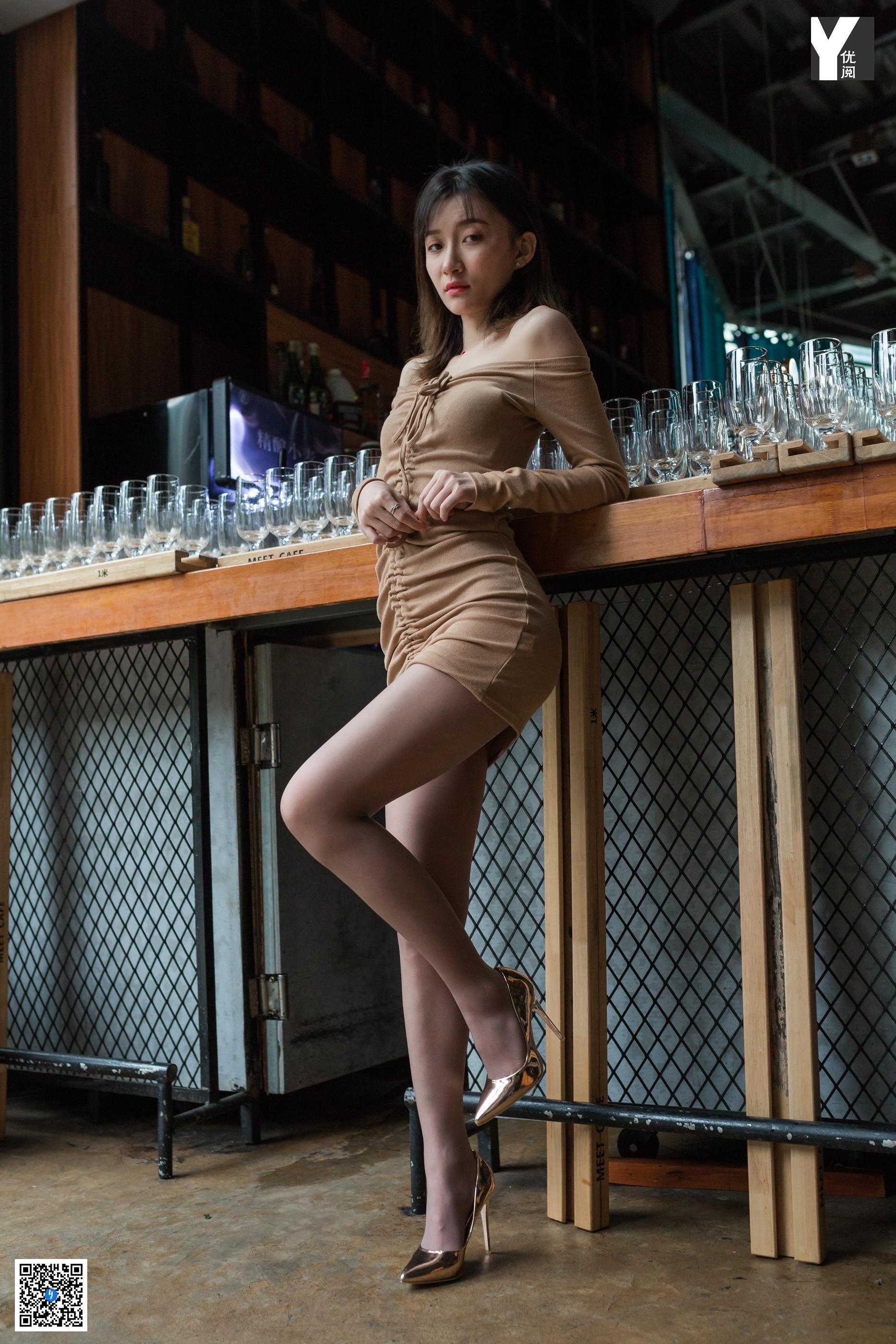 Model: Qiu Qiu, Professional Sexy Contestant